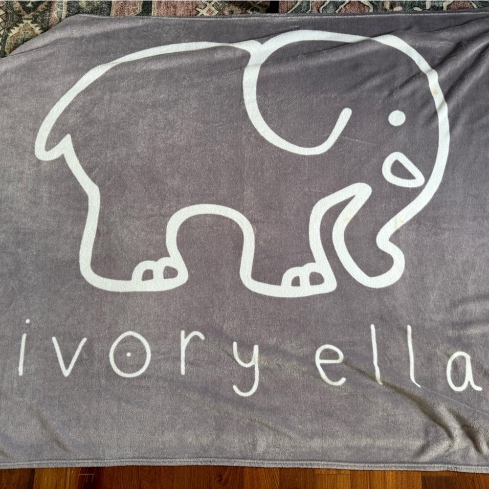 Ivory Ella Blanket